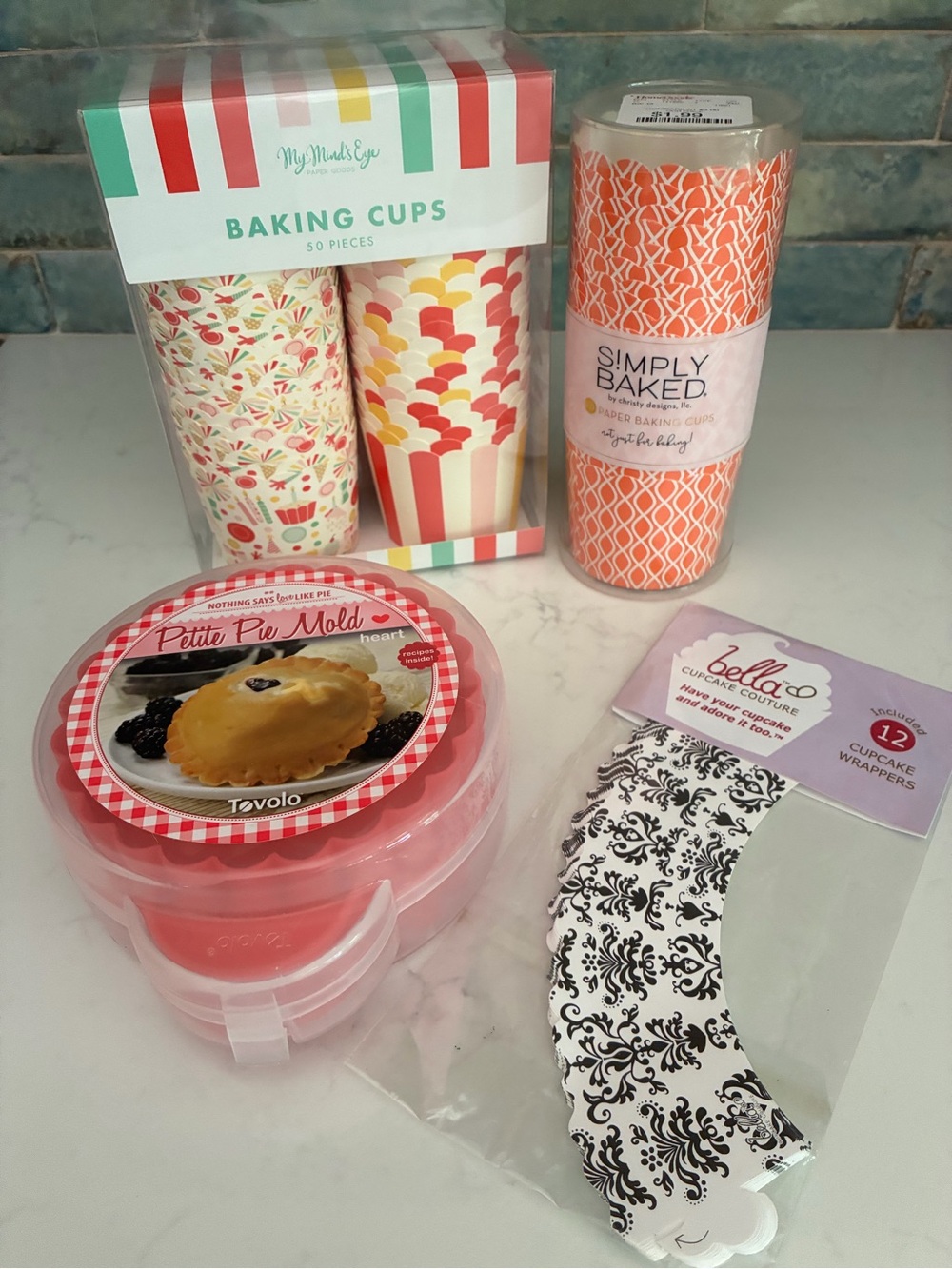 Let’s get baking  2 types of Baking cups, Cupcake wrappers & a “mini-pie mold